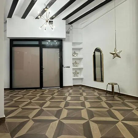 Hogar De Nuria. 公寓 *