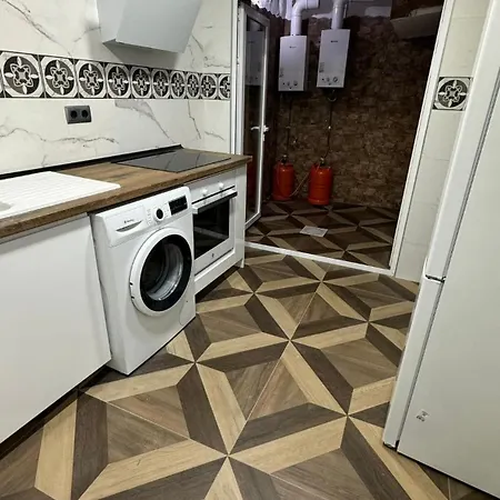 Hogar De Nuria. 阿拉卡斯